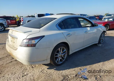 2014 Nissan Maxima 3.5 S z USA, uszkodzony, nr VIN 1N4AA5AP2EC911548